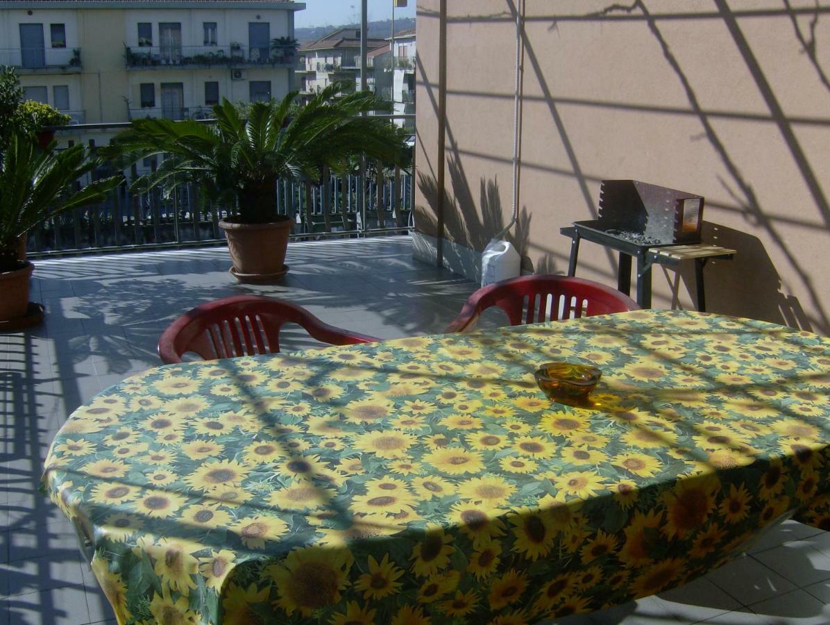 B&B Padre Pio Mascali Buitenkant foto