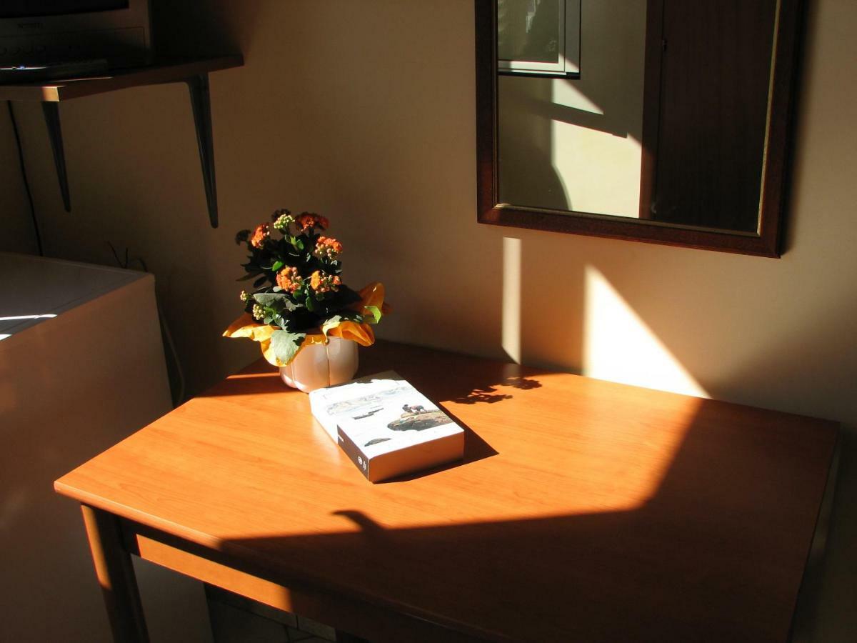 B&B Padre Pio Mascali Buitenkant foto