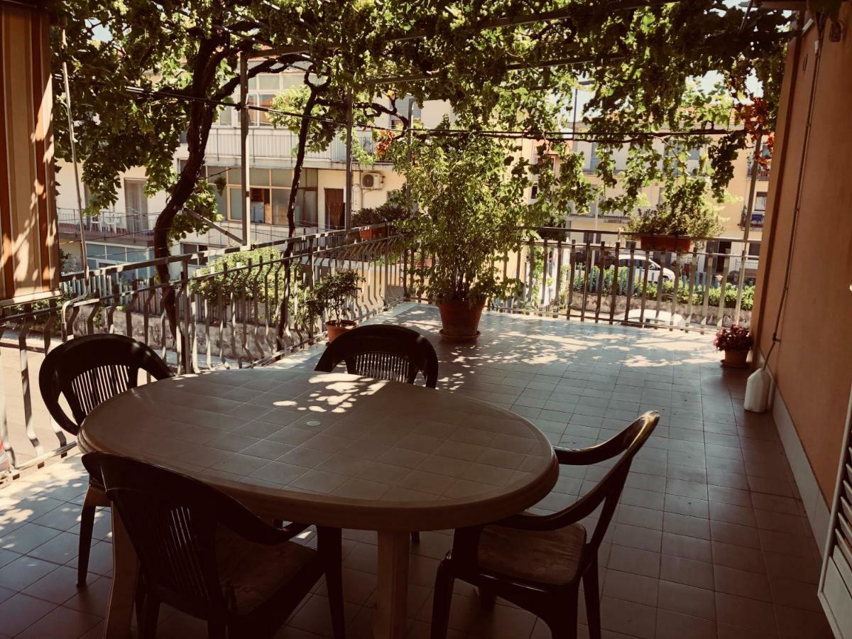 B&B Padre Pio Mascali Buitenkant foto