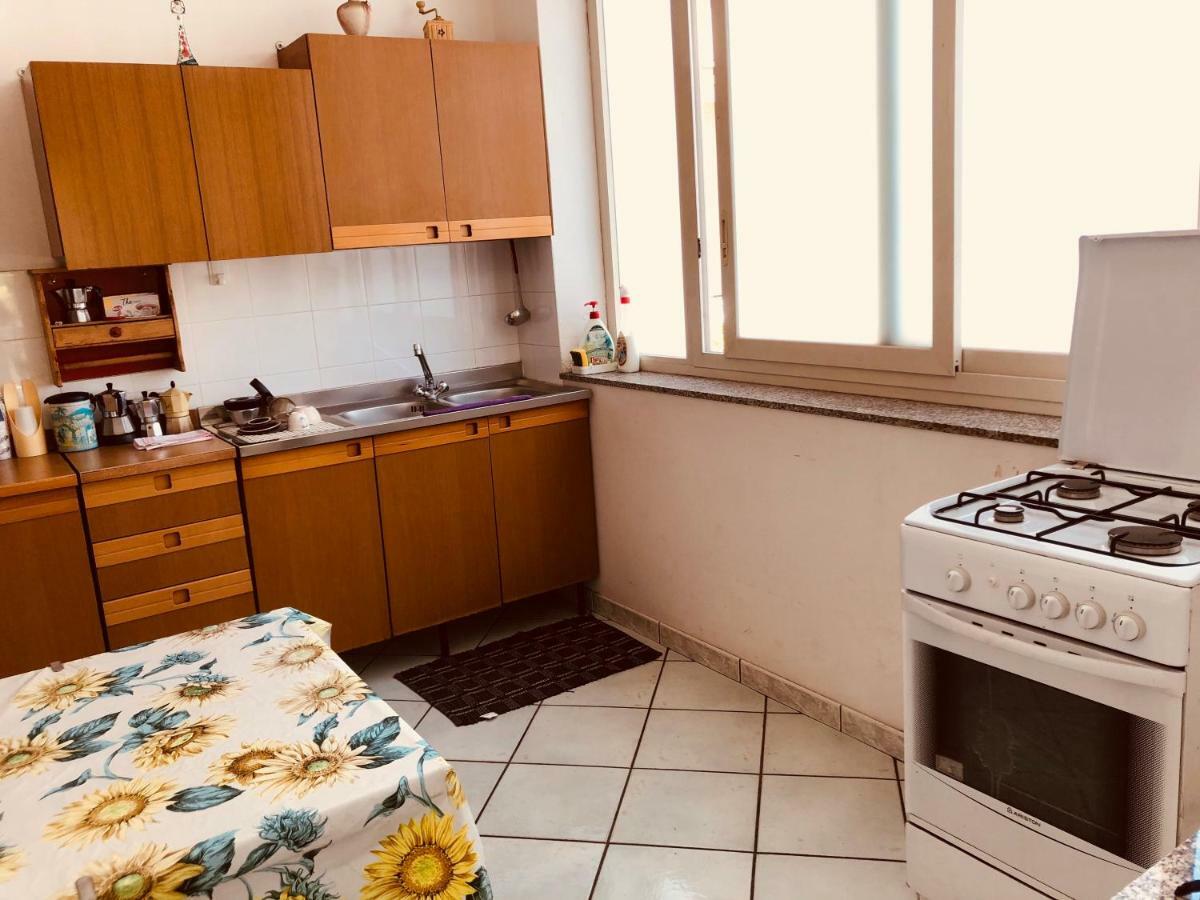 B&B Padre Pio Mascali Buitenkant foto